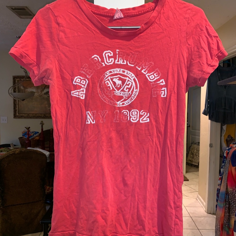 Abercrombie t shirt